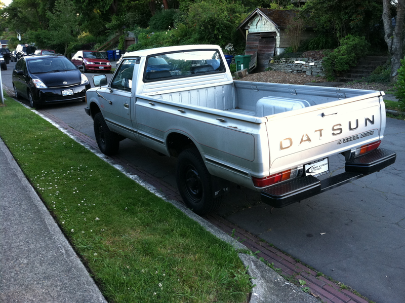 Illustration for article titled Seen around Seattle: Clean old trucks